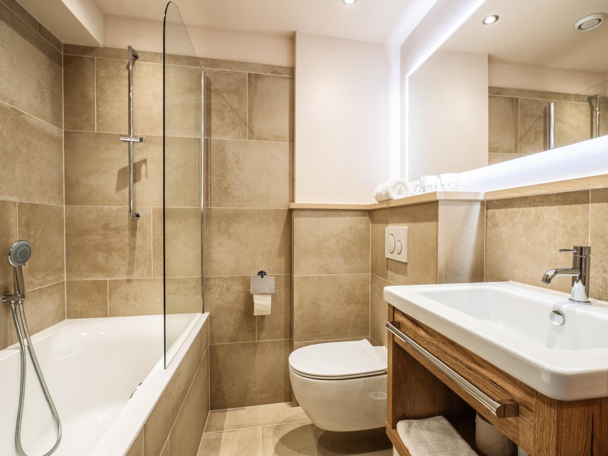 Stadthotel Eggerbräu 3*
