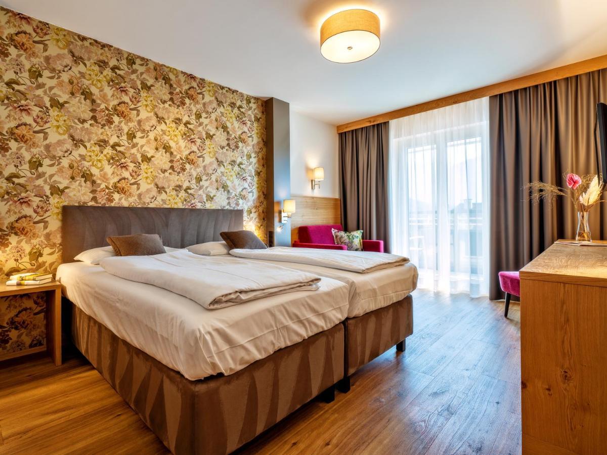 Stadthotel Eggerbraeu 3* Imst